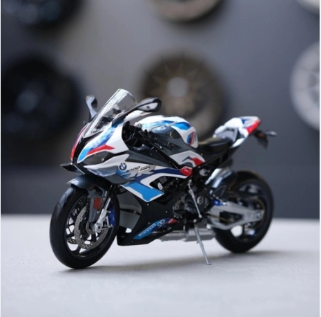 BMW miniature motorcycle M1000 RR (K66)