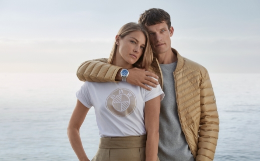 BMW T-shirt for women. printed logo